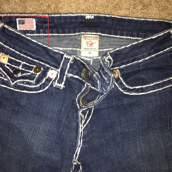 Size 28 True Religion Jeans - Picture 3 of 5